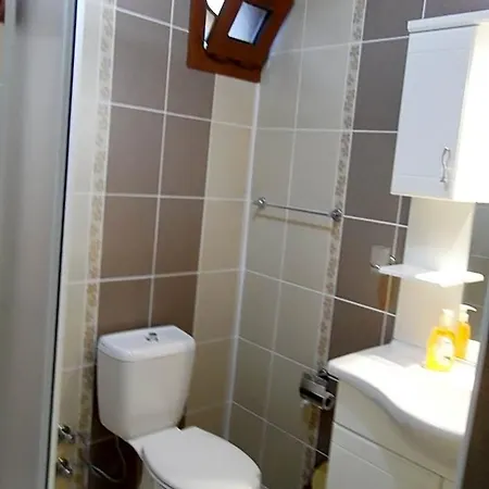 Sirman Bed & Breakfast 3*